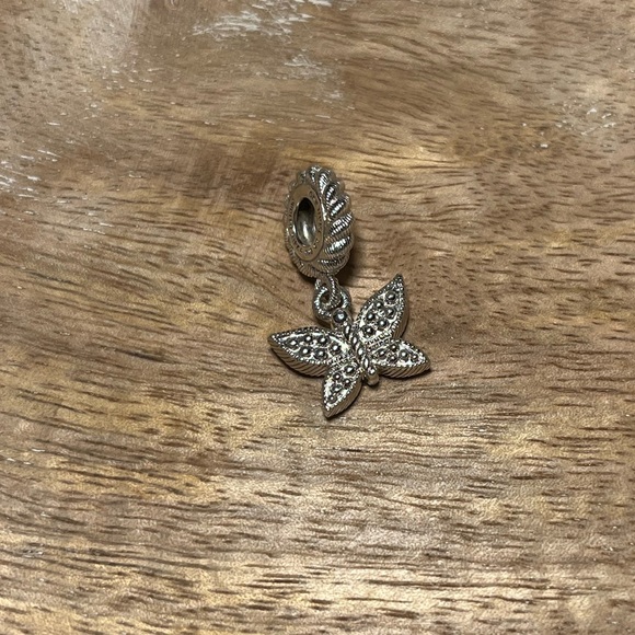 Judith Ripka CZ Butterfly Charm - Picture 10 of 10